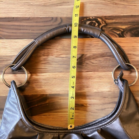 Cato Purse Silver ruffles with chrome Boho shoulder bag 12x4 x10 zi… - Picture 3 of 6